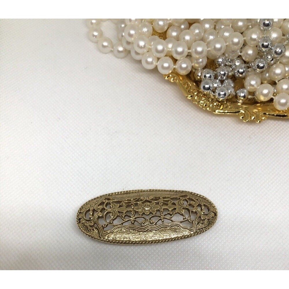 Vintage 1928 Style Oval Gold tone Open Work Pin Brooch
